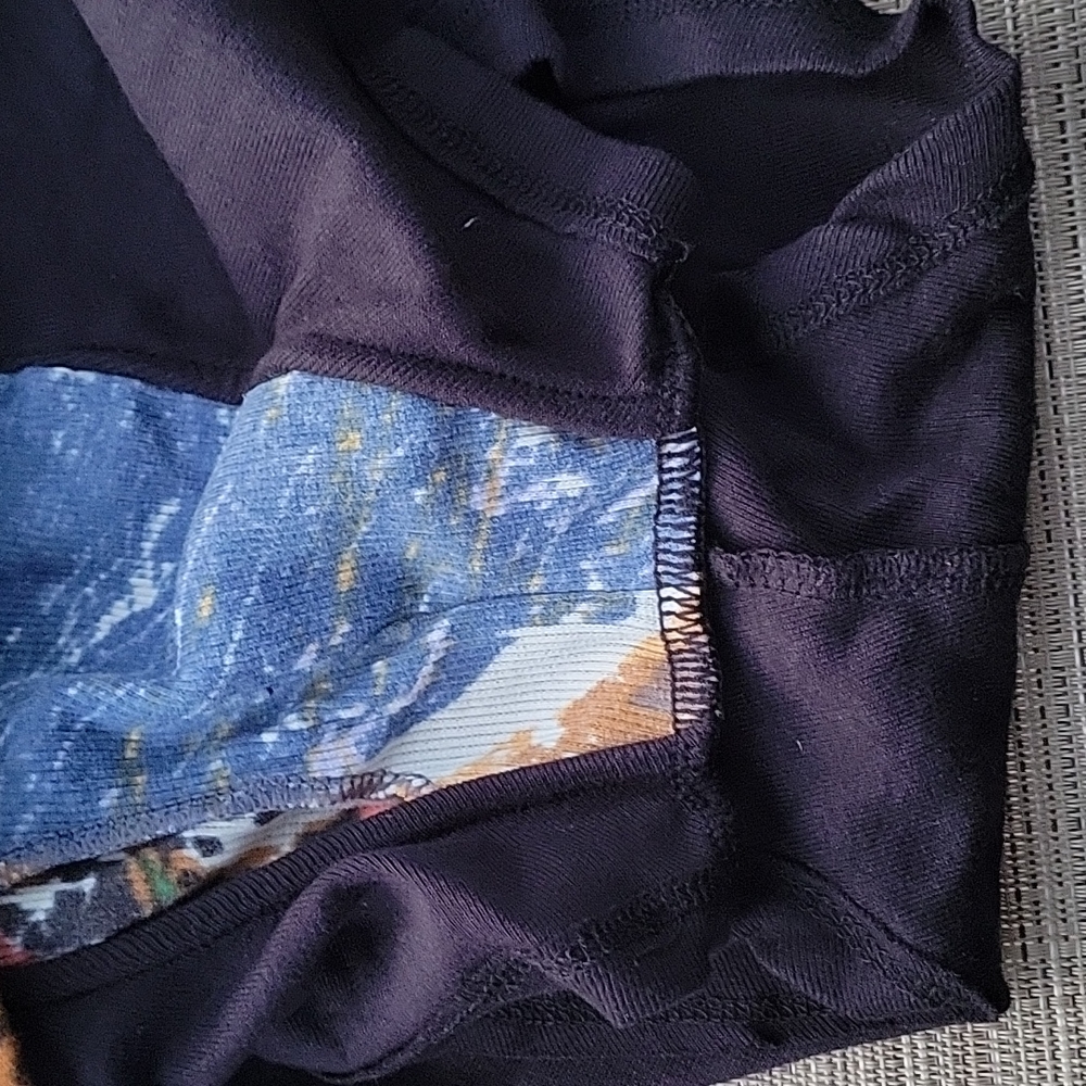 BRIEFS - Picture 6 of 10